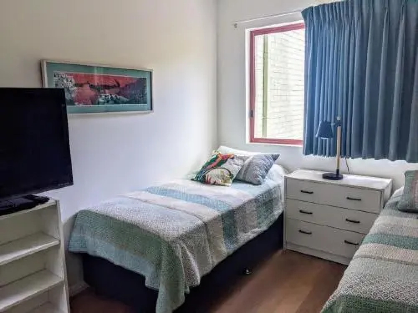 Fathoms 6 - Mollymook