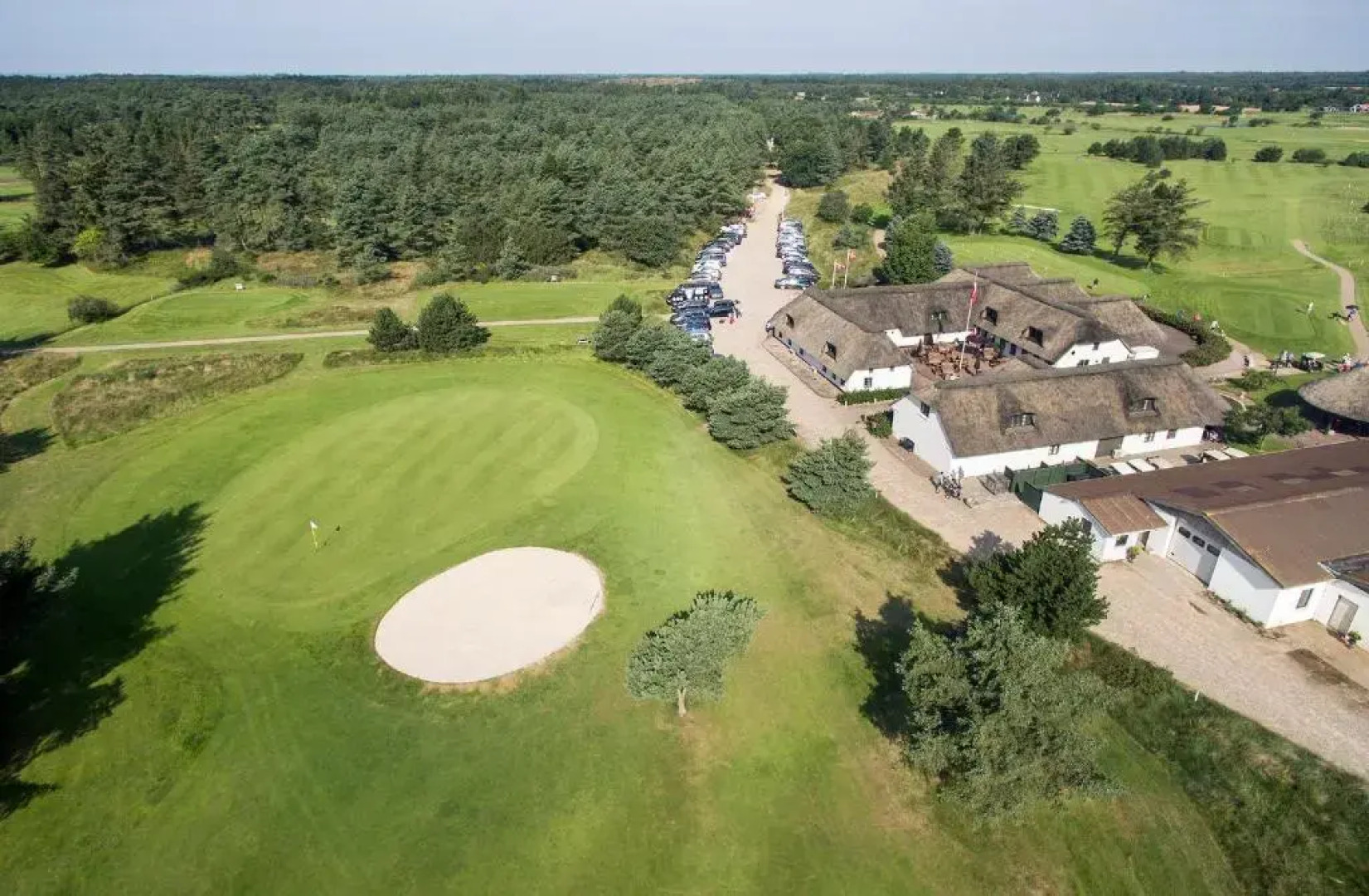 SportsPark Blaavandshuk Golfcenter, Ho