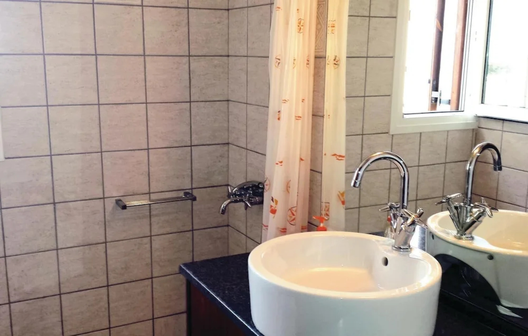 Awesome Home in Plativola Ag.g.rethym With 4 Bedrooms, Wifi and Outdoor Swimming Pool