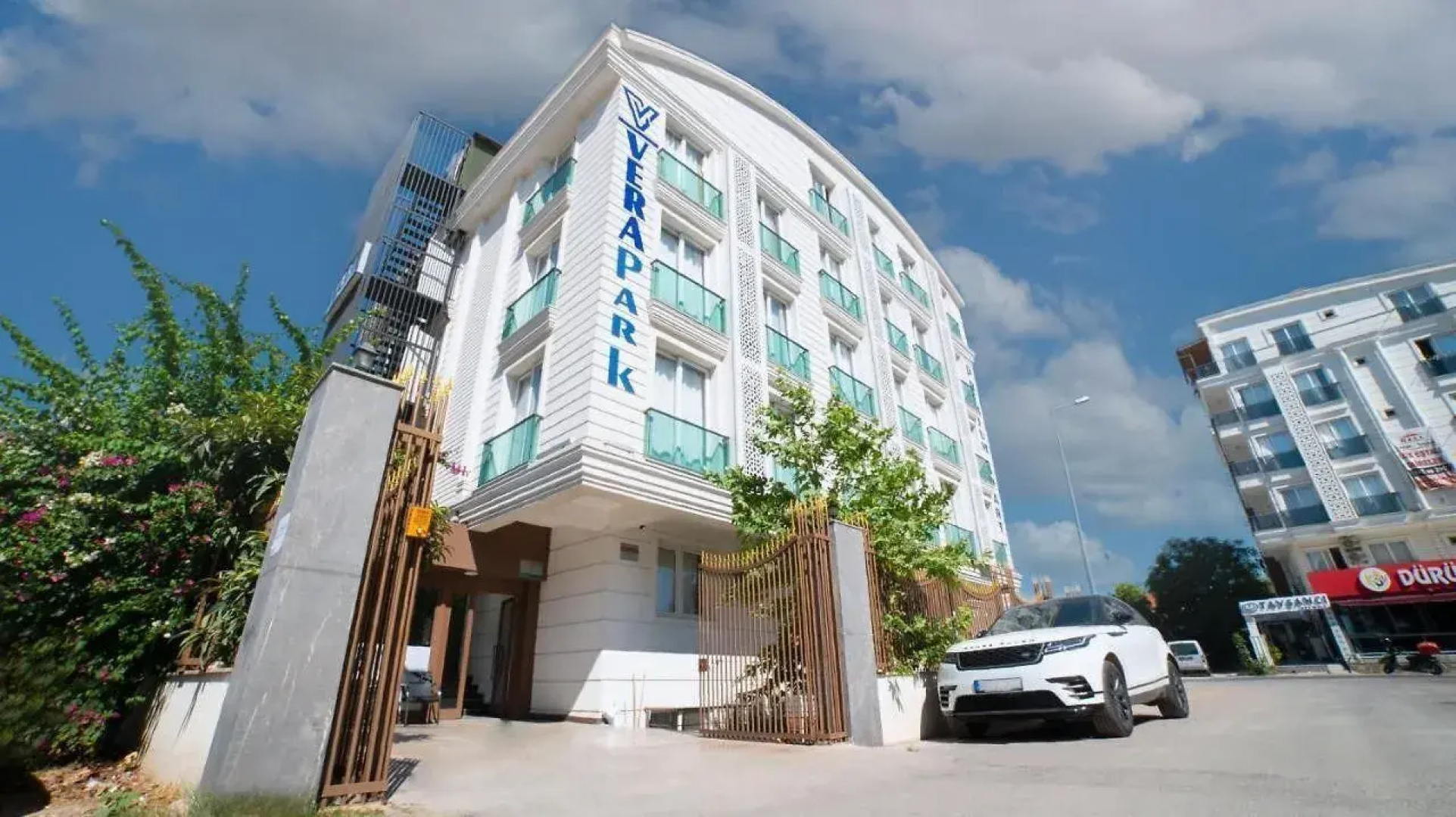 Vera Park Premium Apart Hotel