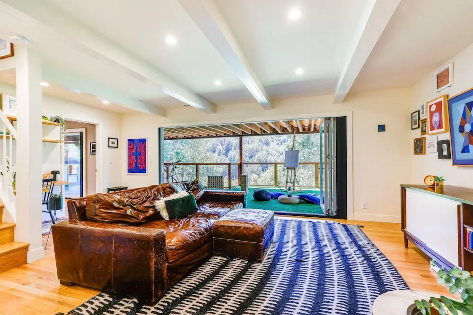 Unique Larkspur Cabin w/ Treetop Mountain Views!