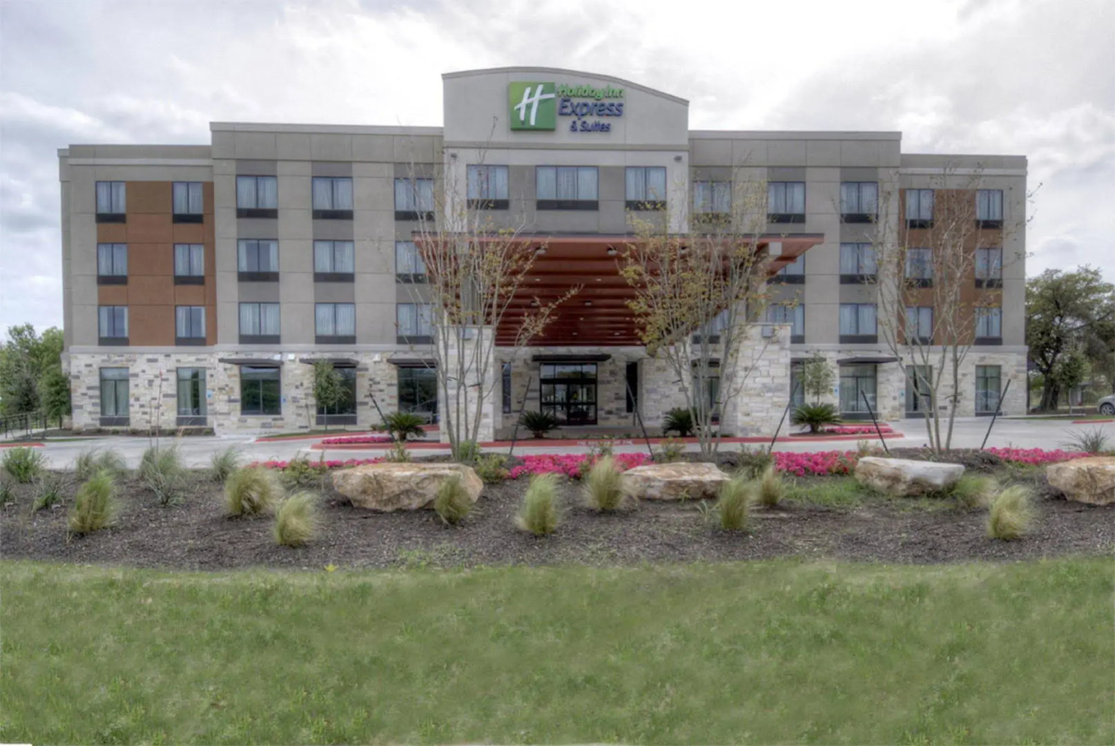 Holiday Inn Express & Suites Austin South by IHG