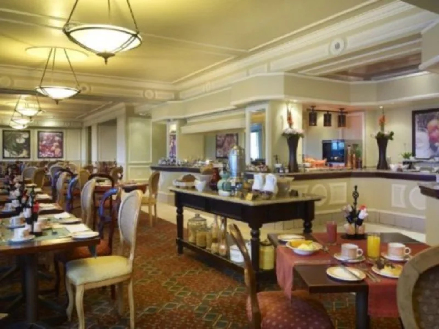 Southern Sun Northbeach Hotel