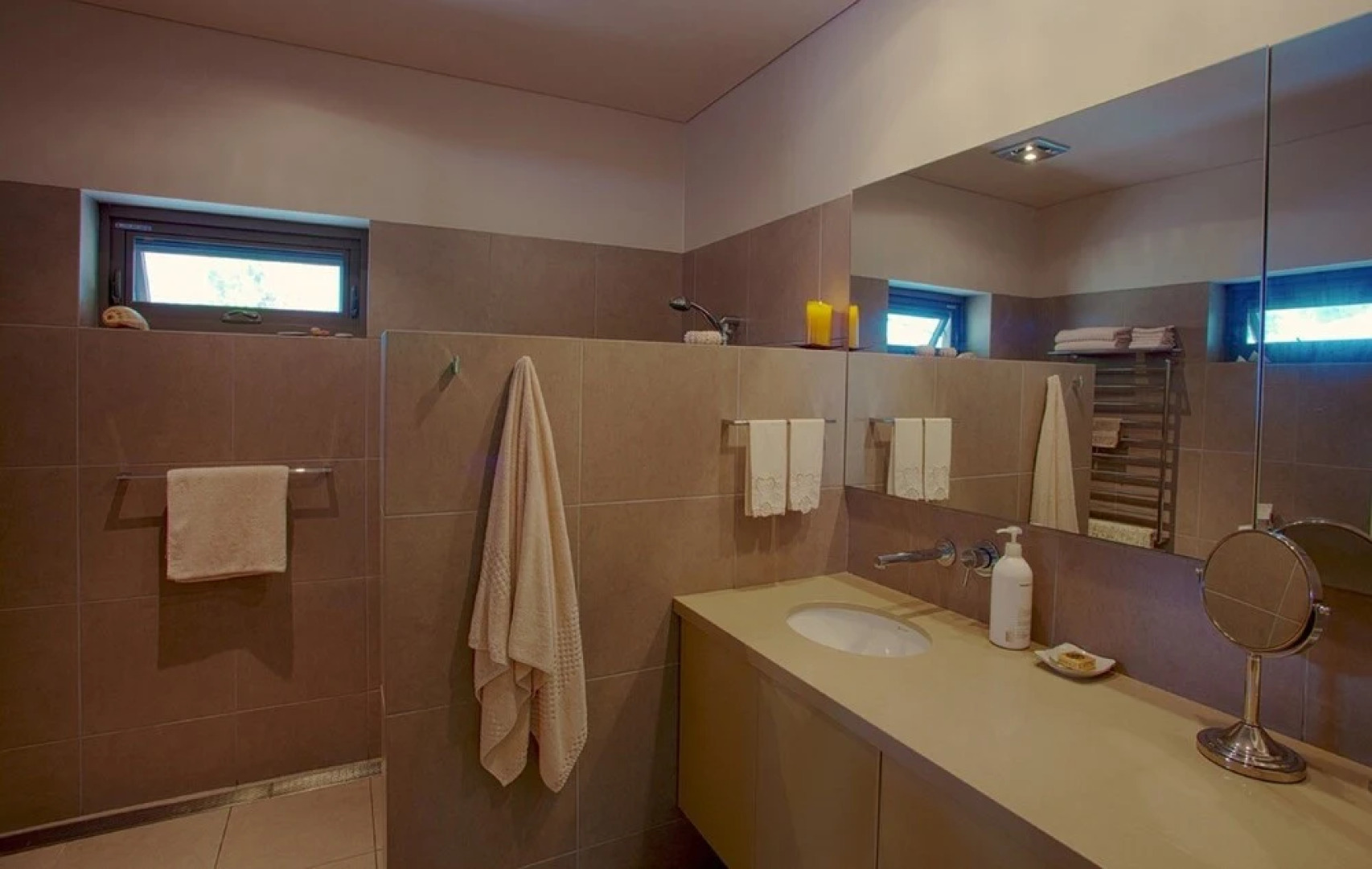 Jagundami Guest Retreat