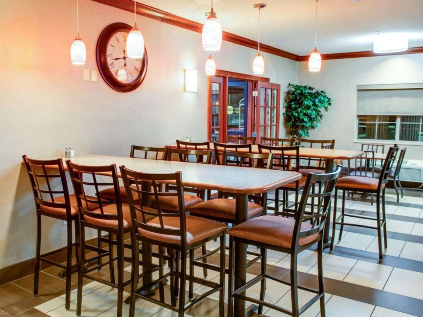 Comfort Suites Stevensville - St. Joseph