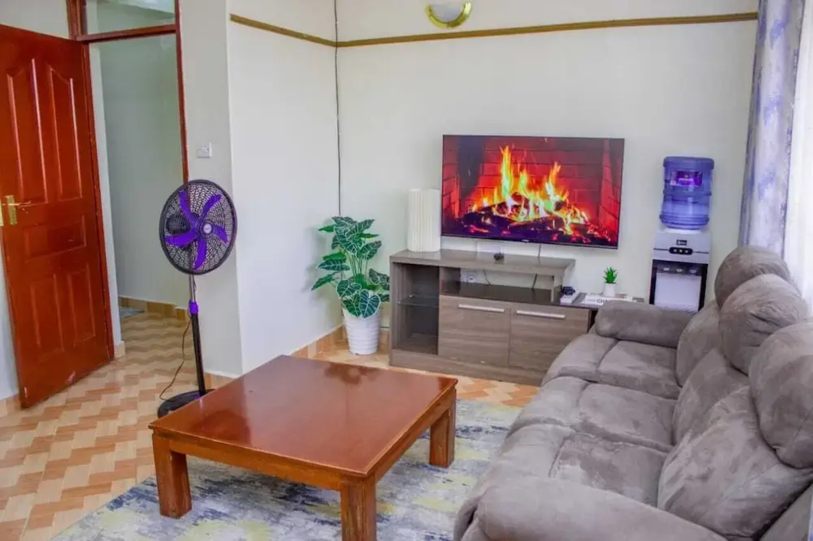 Lux Suites Bayloft Apartments Homabay