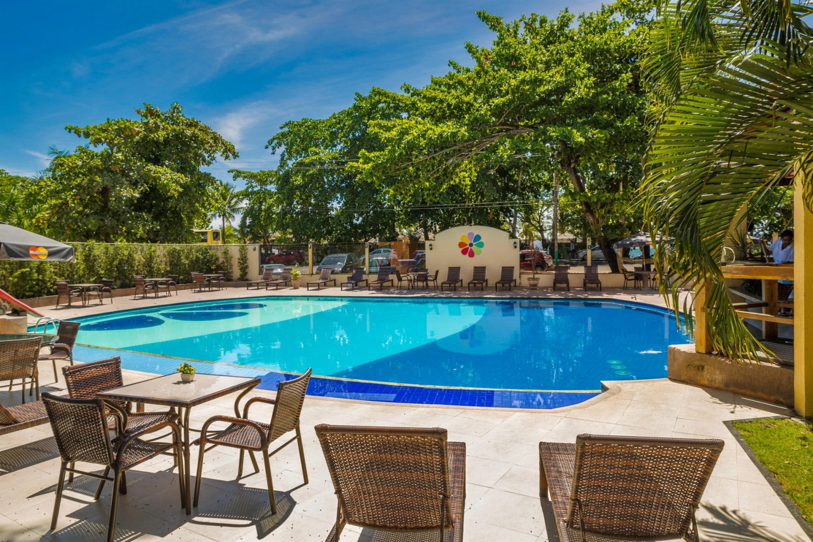 Отель Floral Inn Family