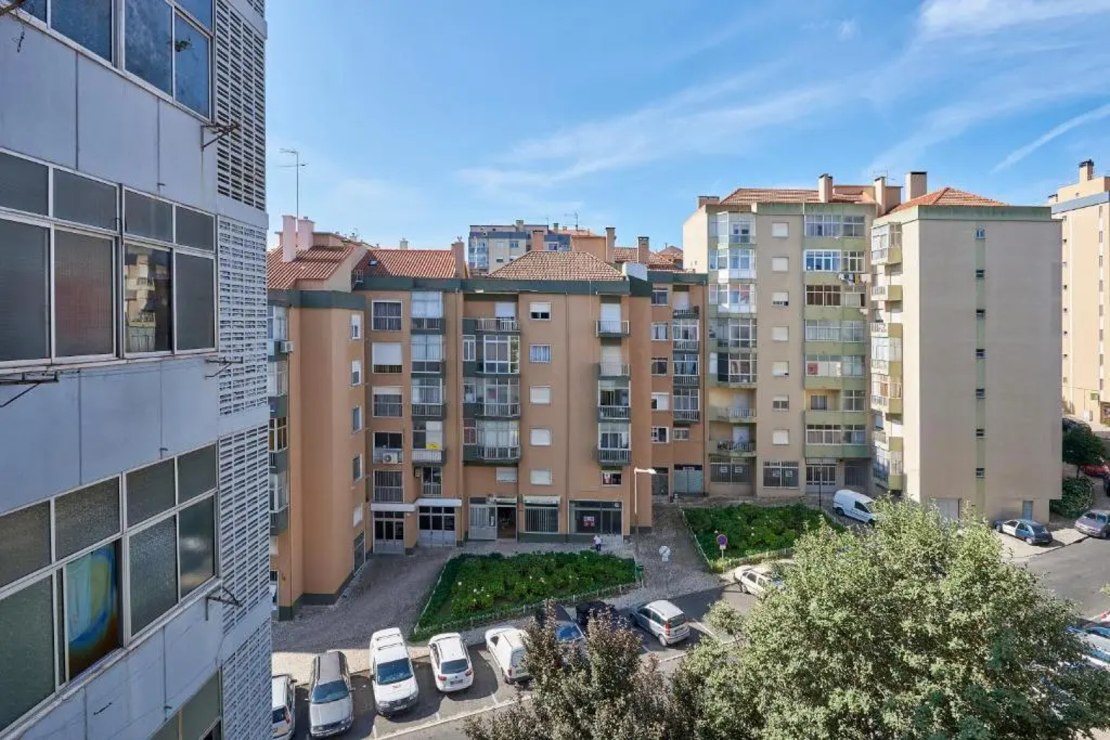 In Bed with Lisbon - Lux4you Apartment