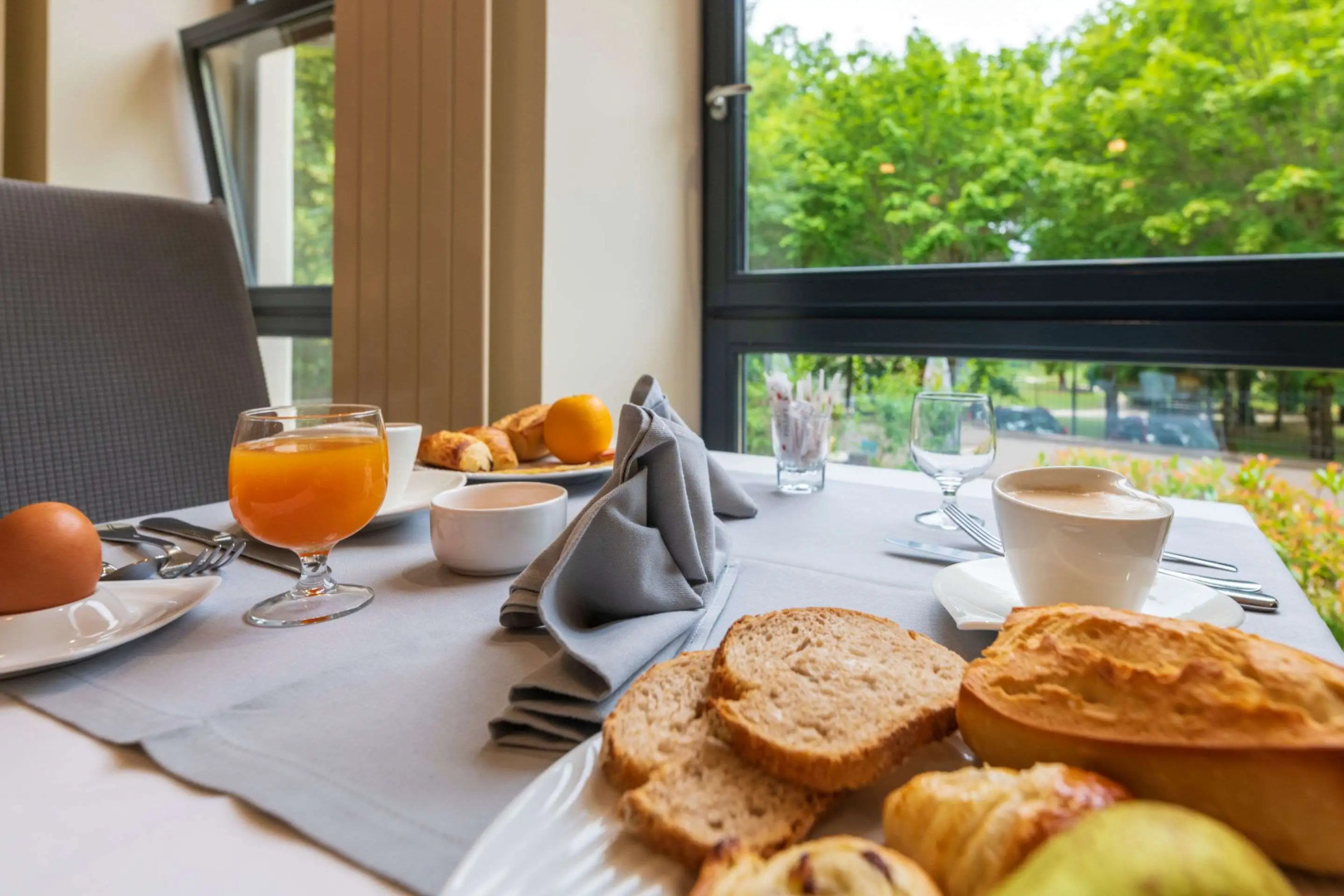 Cerise Luxeuil Les Sources