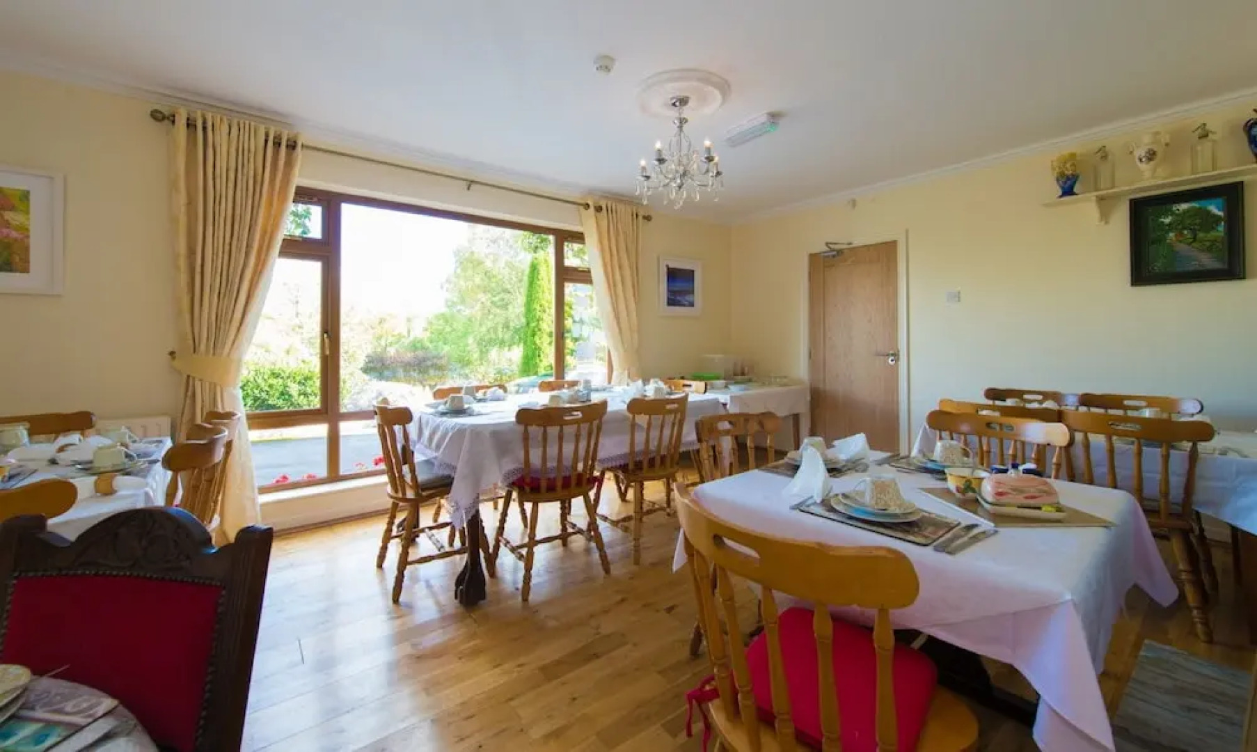 Aisleigh Guest House