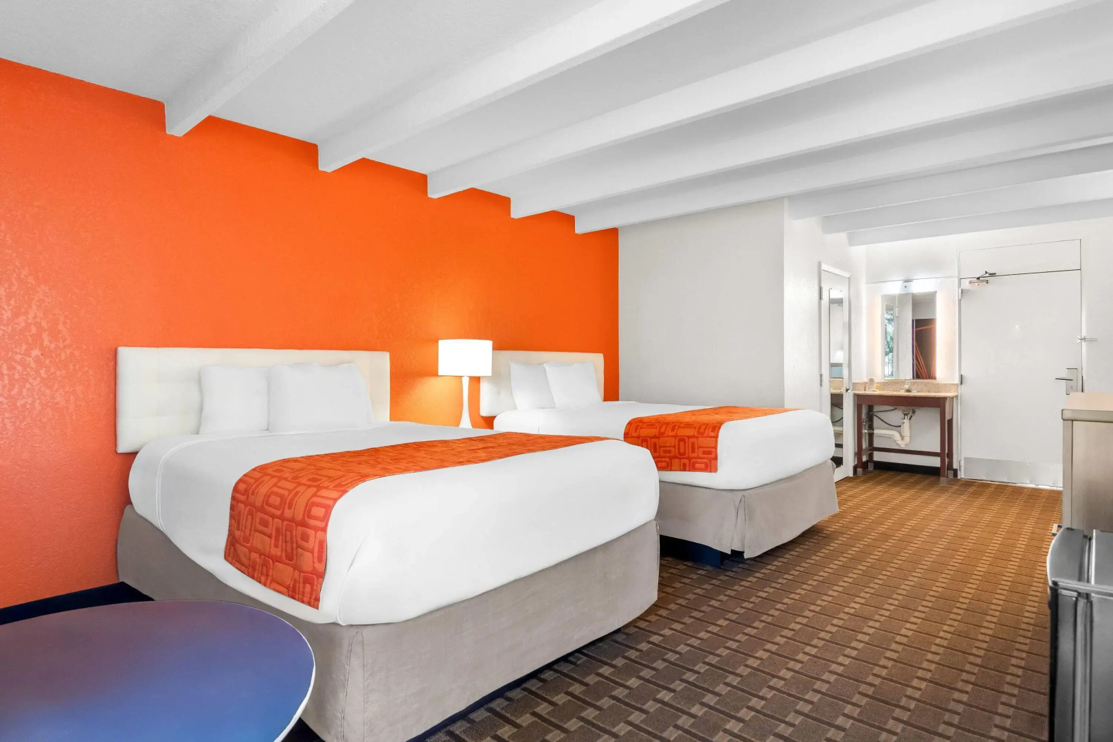 Howard Johnson by Wyndham Vero Beach / Downtown