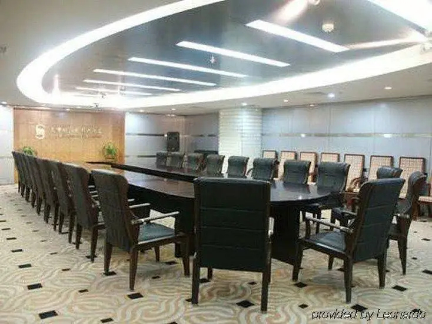 Tianjin Super Garden Hotel