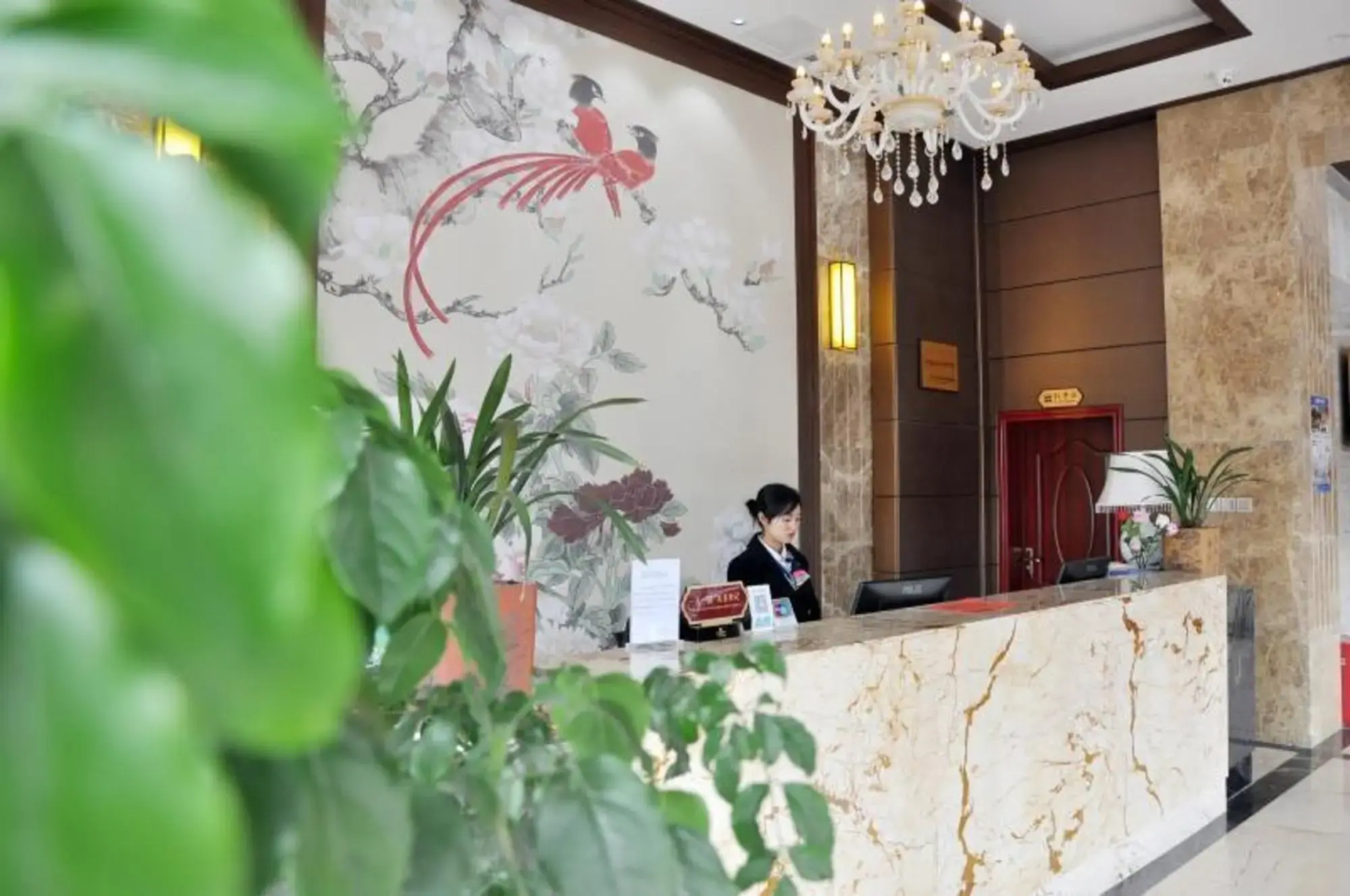 Dongtai Hotel (Guangyuan Lizhou East Road, Aoti Center)