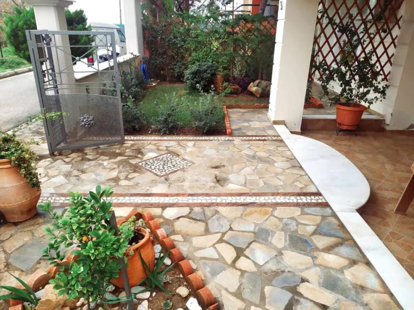 Apartment near the sea, Volos