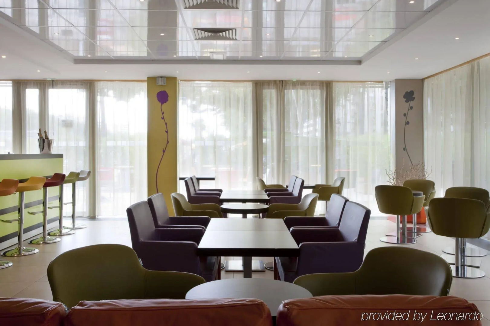 Holiday Inn Express Paris-Canal de la Villette by IHG