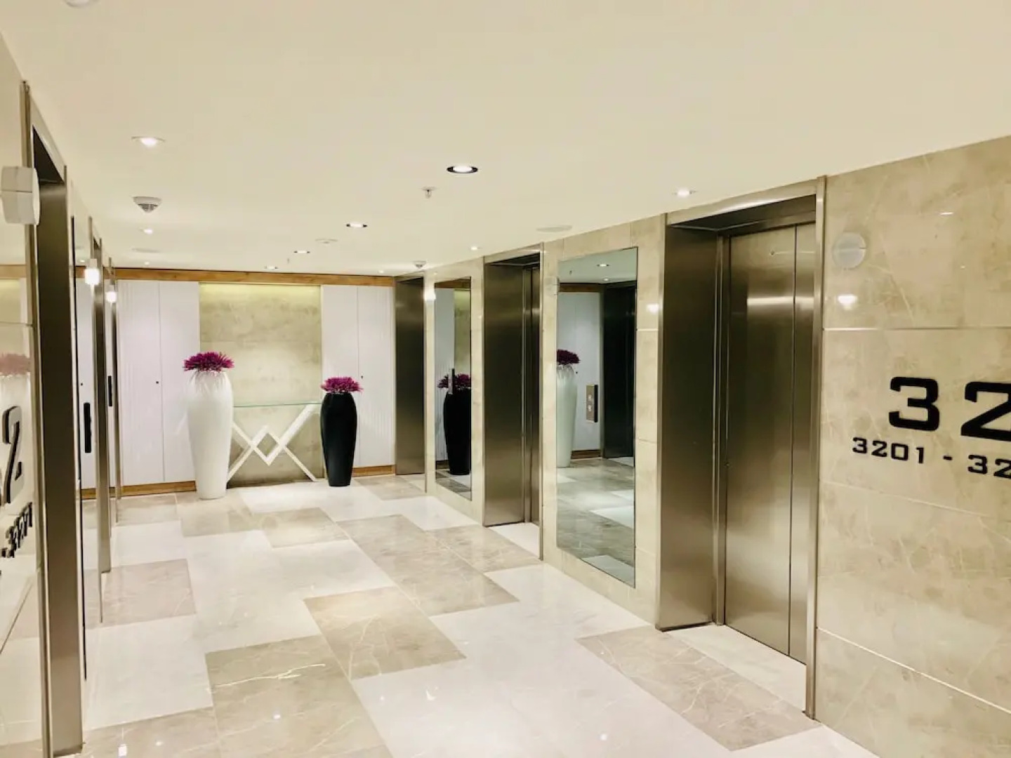 Апартаменты Royal Sea Breeze