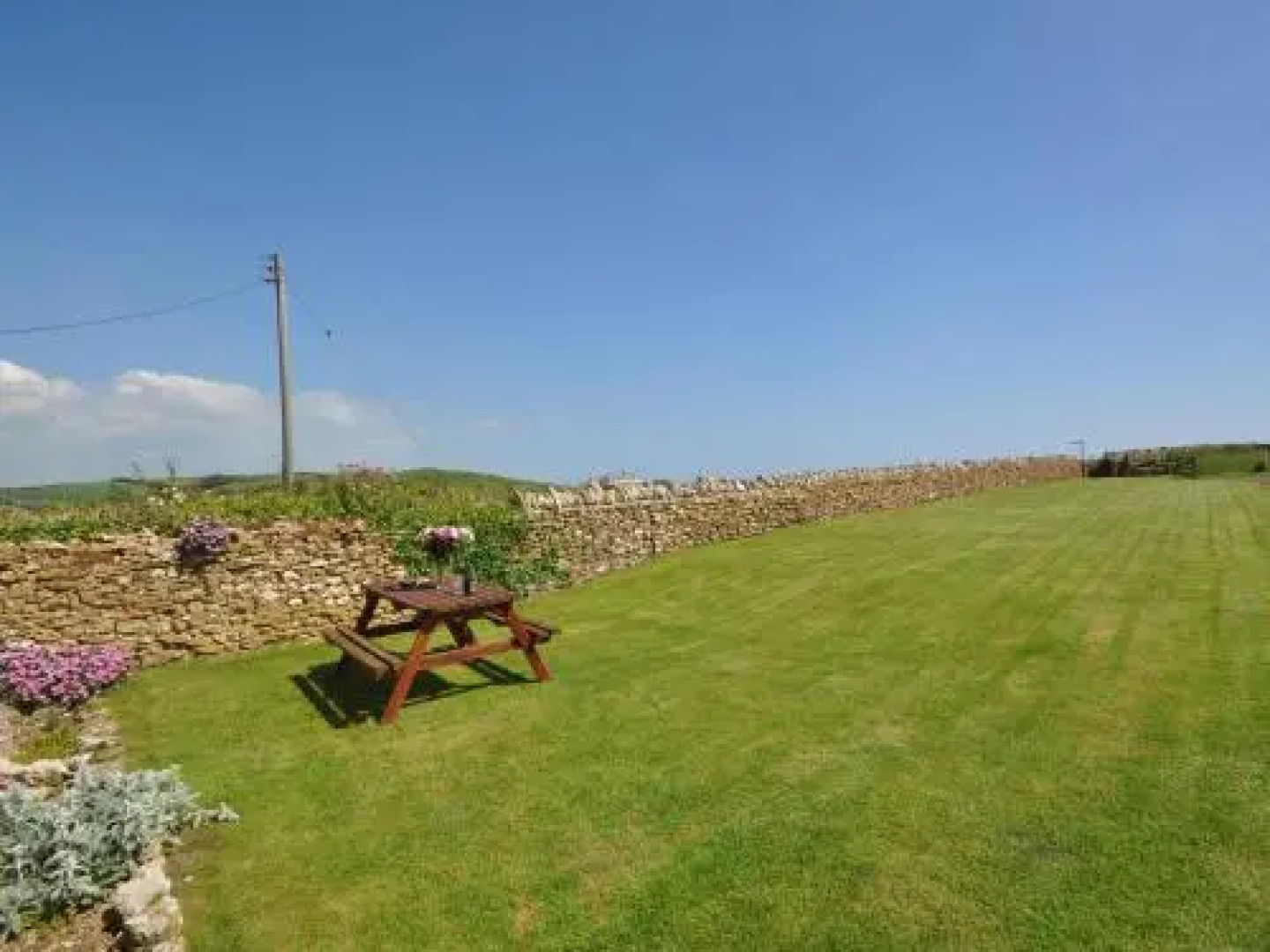 Cliff Farm No. 2 Cottage, BURTON BRADSTOCK