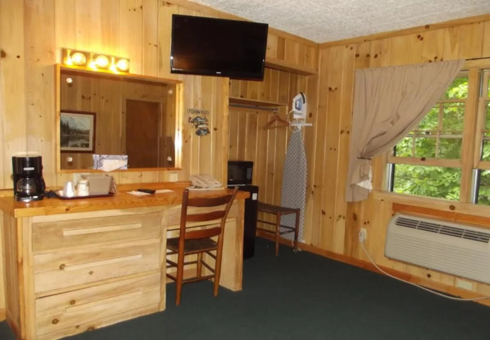 Mitchell's Lodge And Cottages