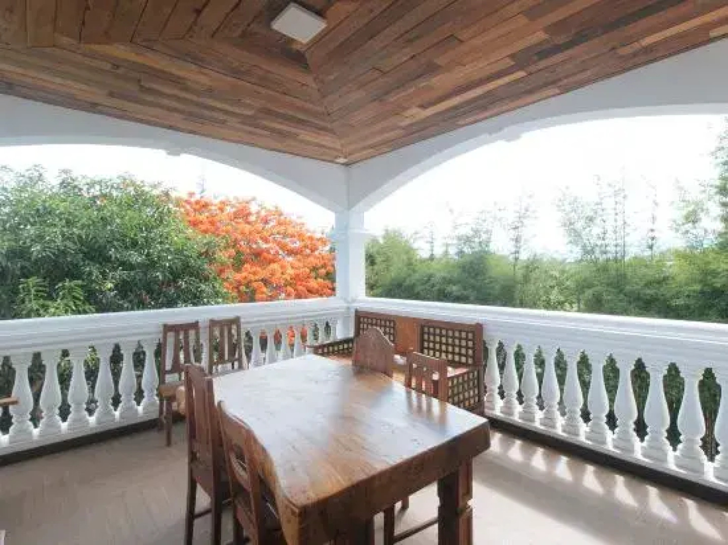 Reddoorz @ Casa Rafaelle Transient Ilocos Sur