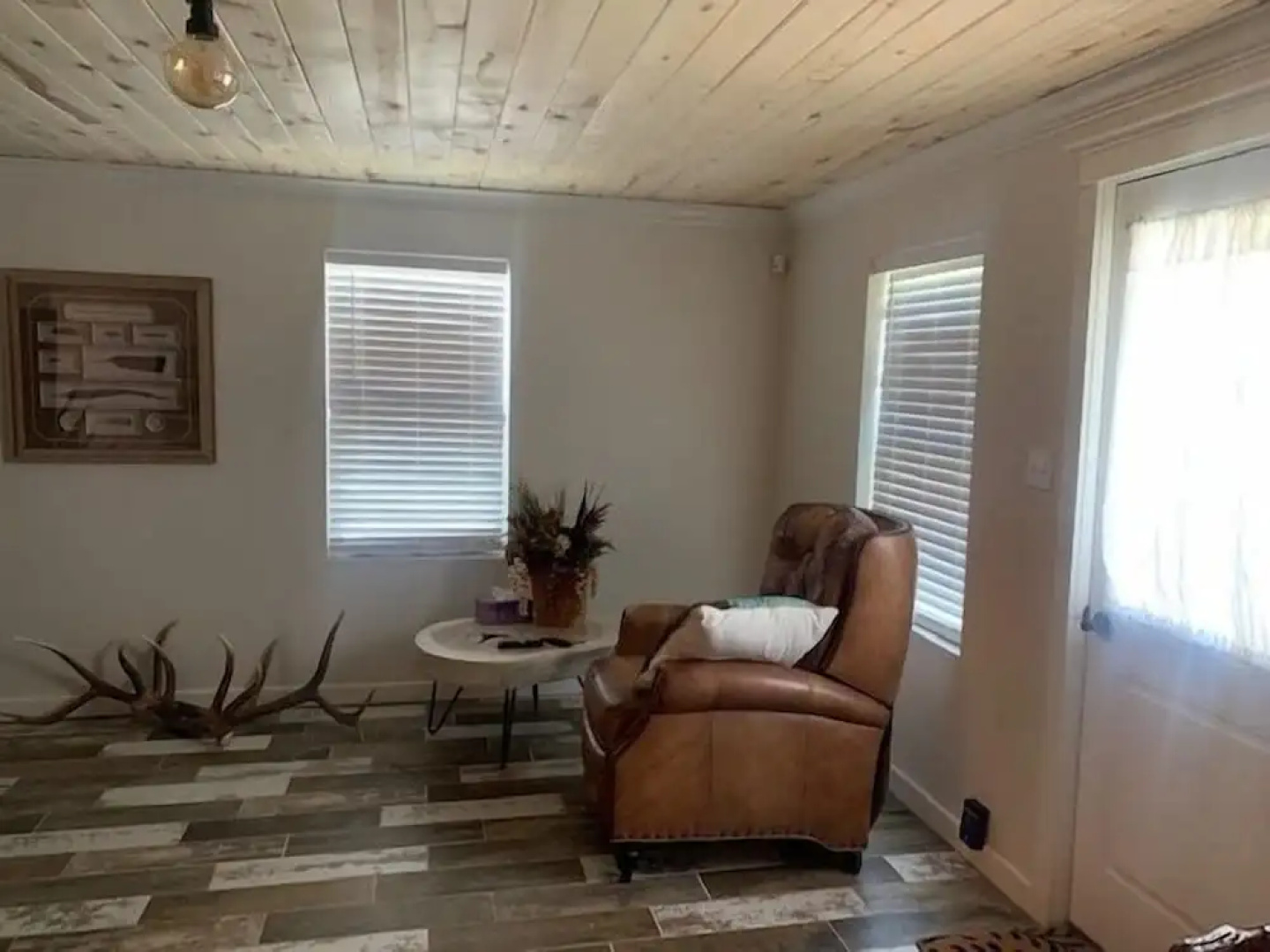 Valentine's Northern New Mexico Mountain Ranch On Colorado Border 2 Bedroom Retreat by RedAwning