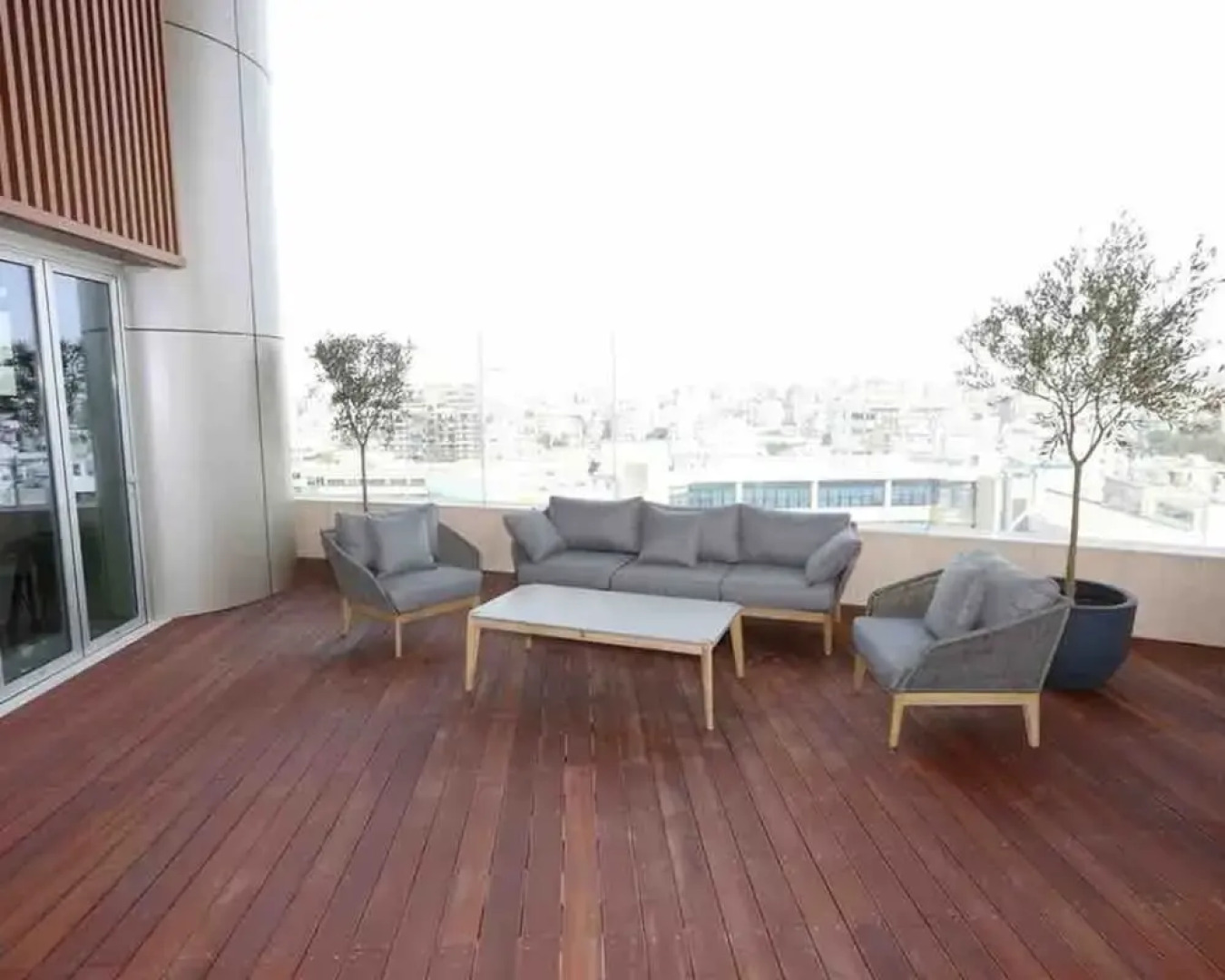 A Spectacular Suite Apartment on a new High Rise