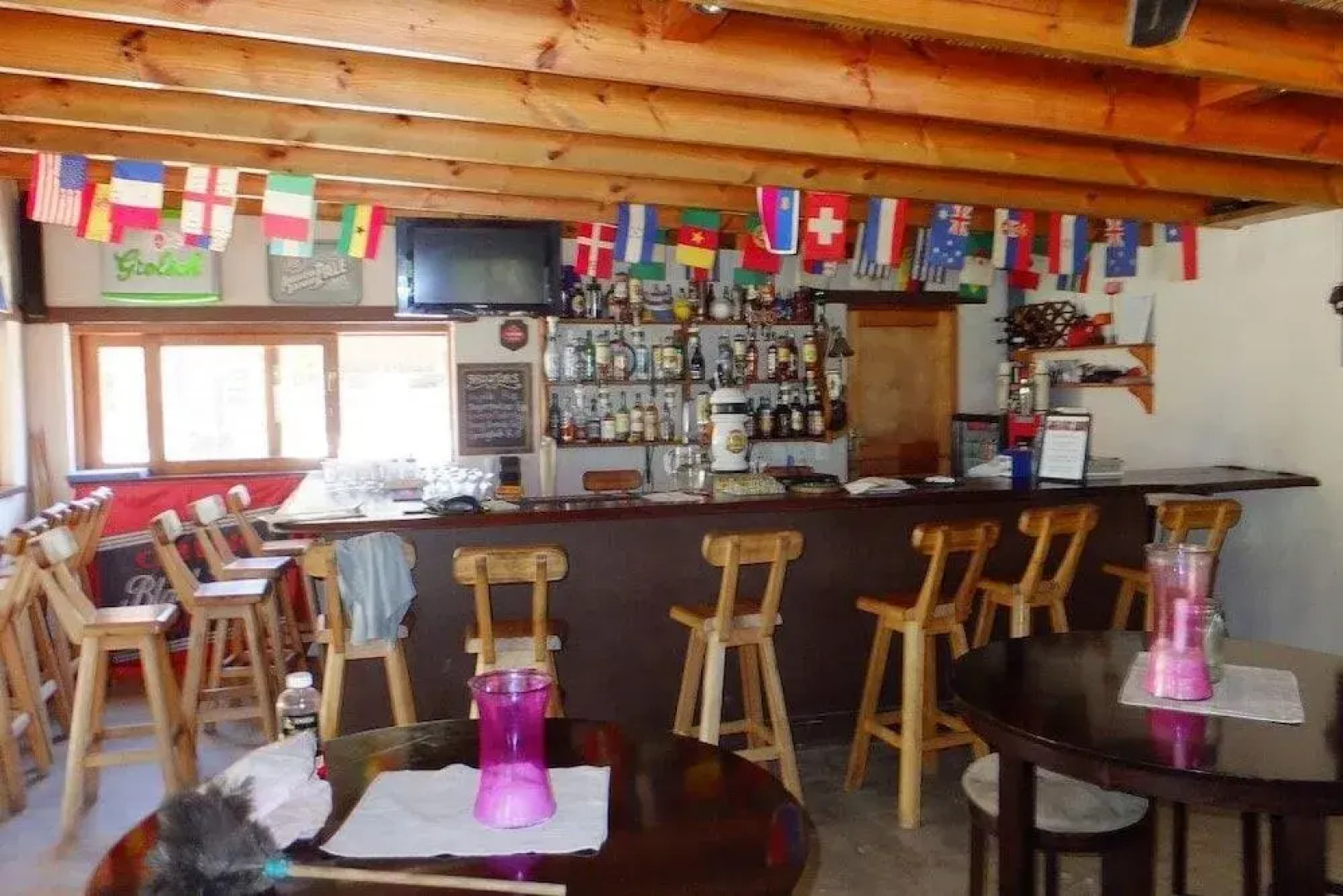 Barrydale Backpackers and Dung Beetle - Hostel