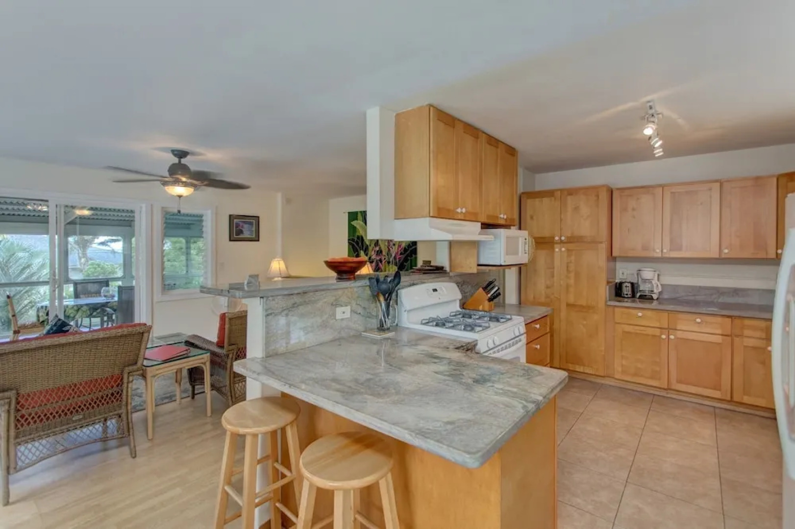 Uli Kai - The Deep Blue Sea 4 Bedroom Home