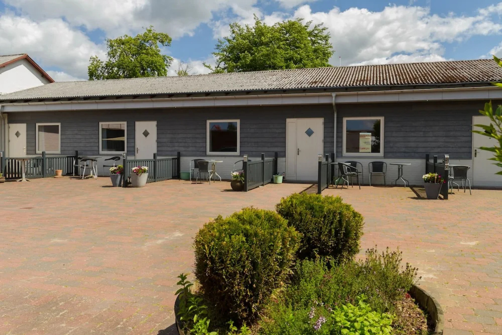 Sdr. Omme Kro & Hotel