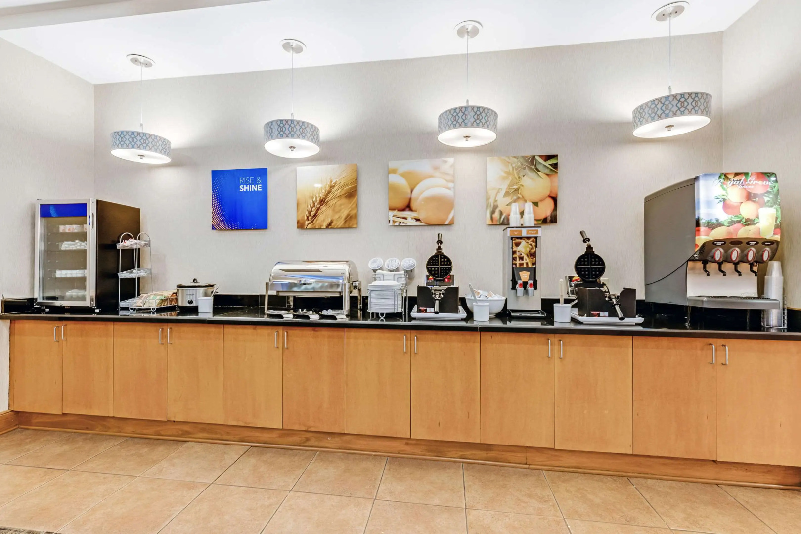 Comfort Suites Murfreesboro Shopping District