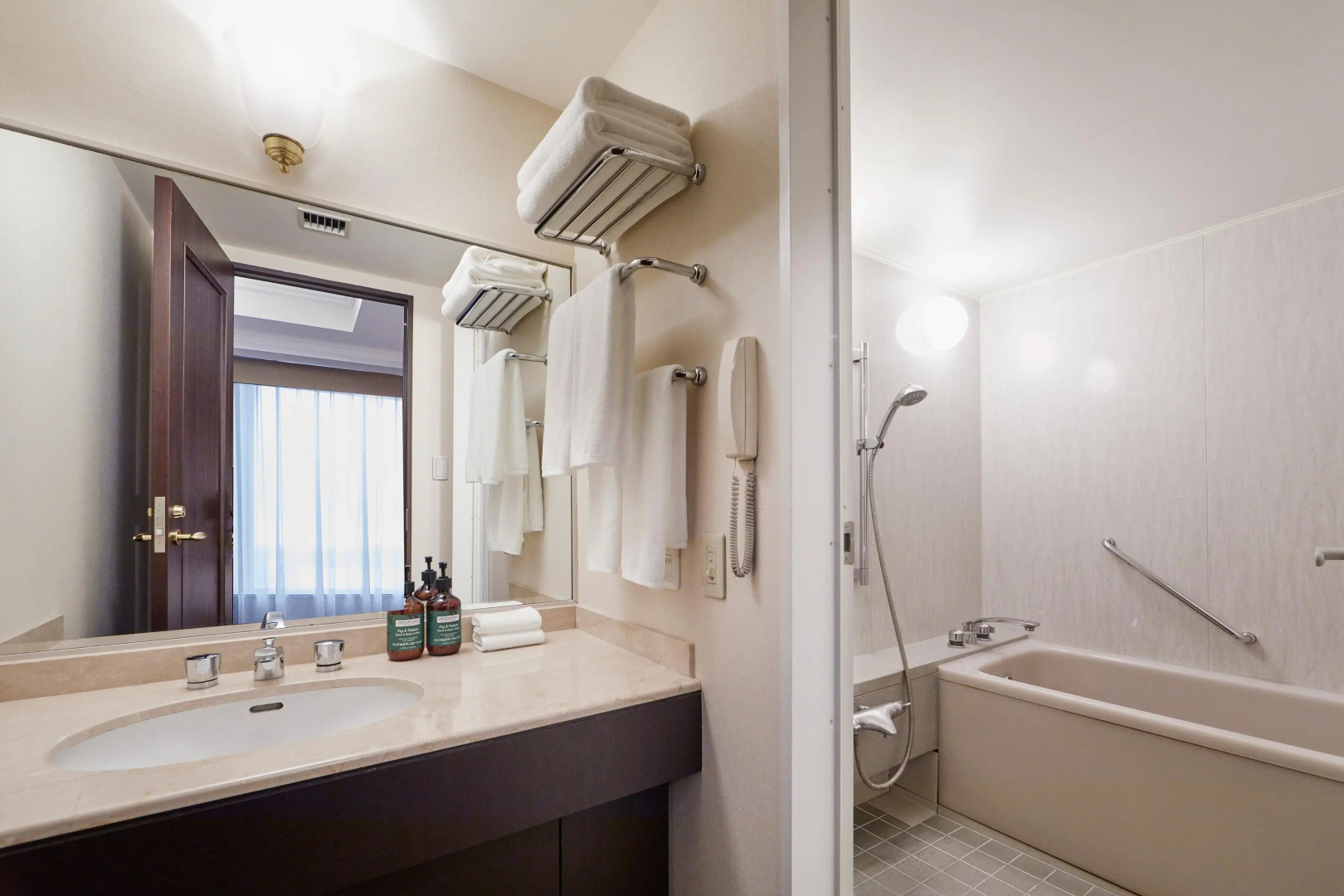 ANA Crowne Plaza Chitose by IHG