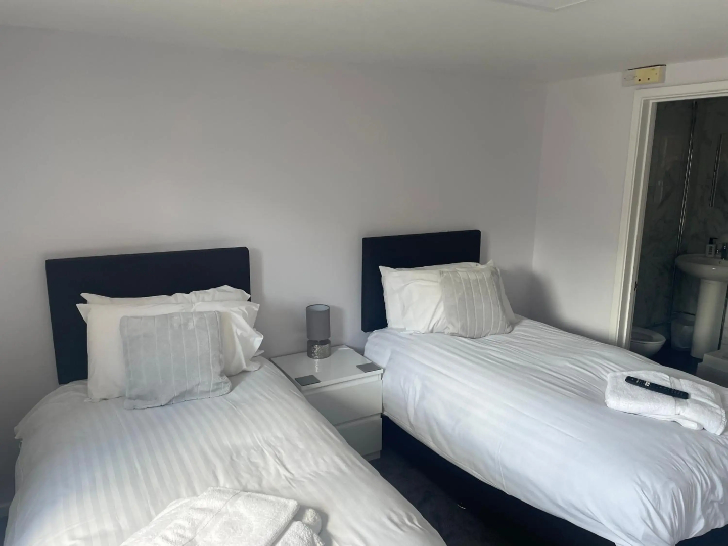 Coach House Hotel