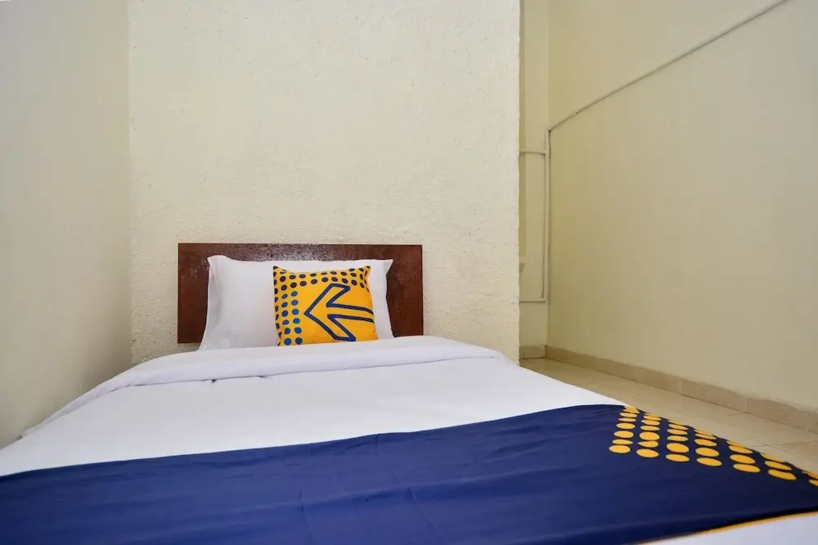 The Flash Residence by OYO Rooms