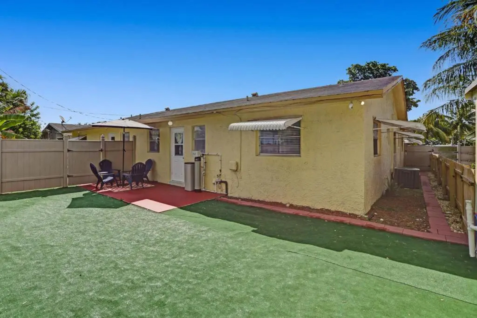 RJ3 guesthouse!Booking