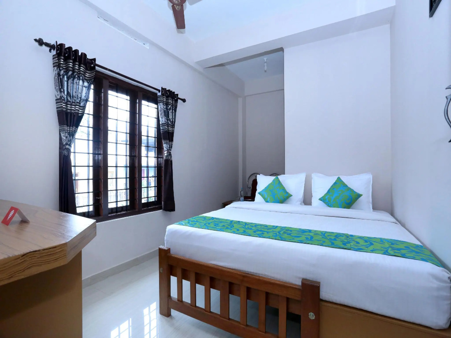 OYO 10840 Hotel Periyar Towers