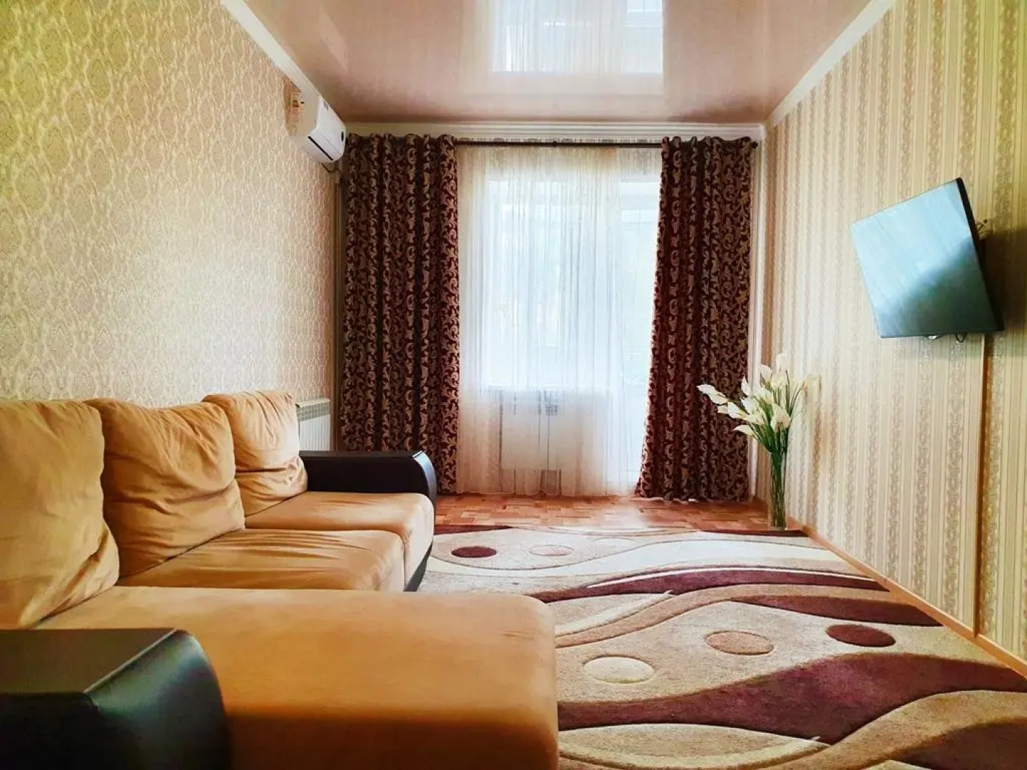 Niki Rent на улице Свердлова