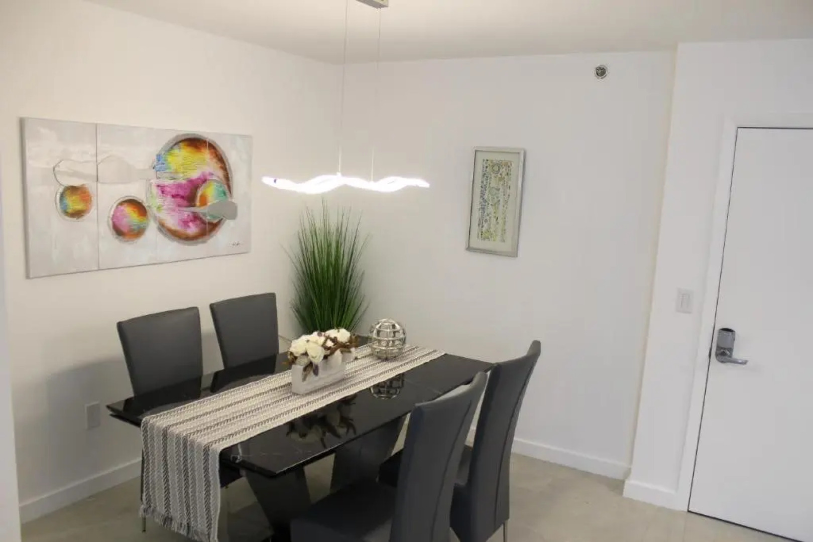 Yacht Club at Aventura Luxurious 1 Bed 1 Bath