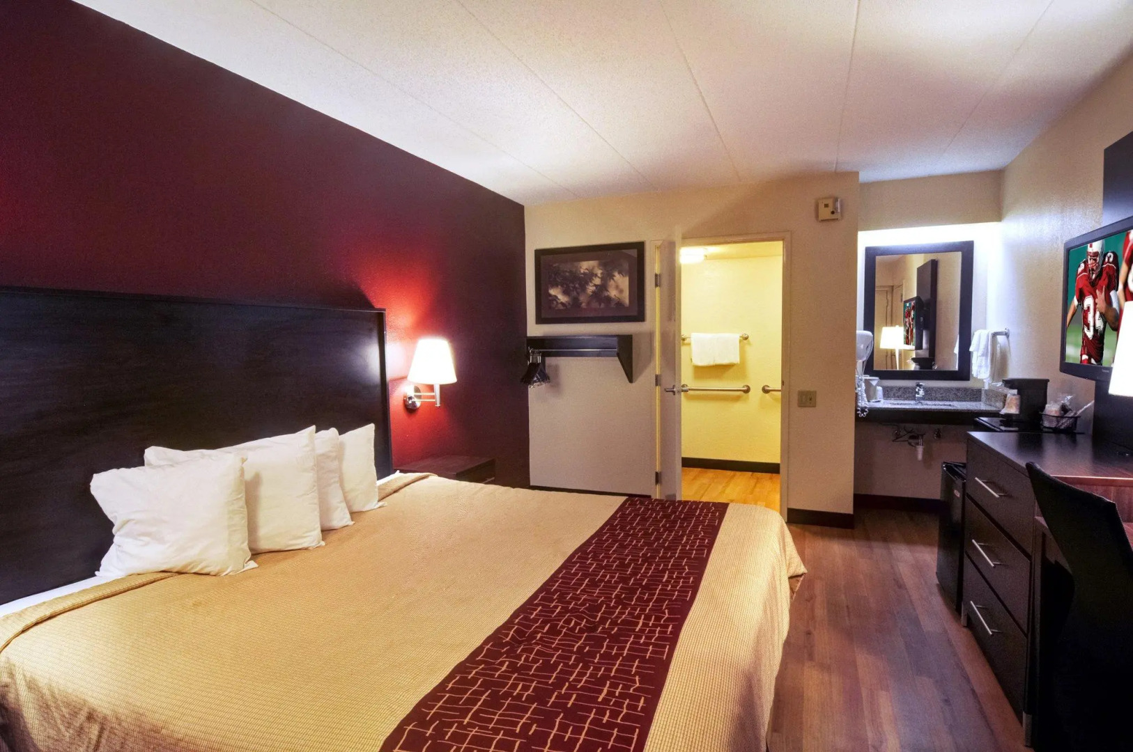 American Inn and Suites Bishop