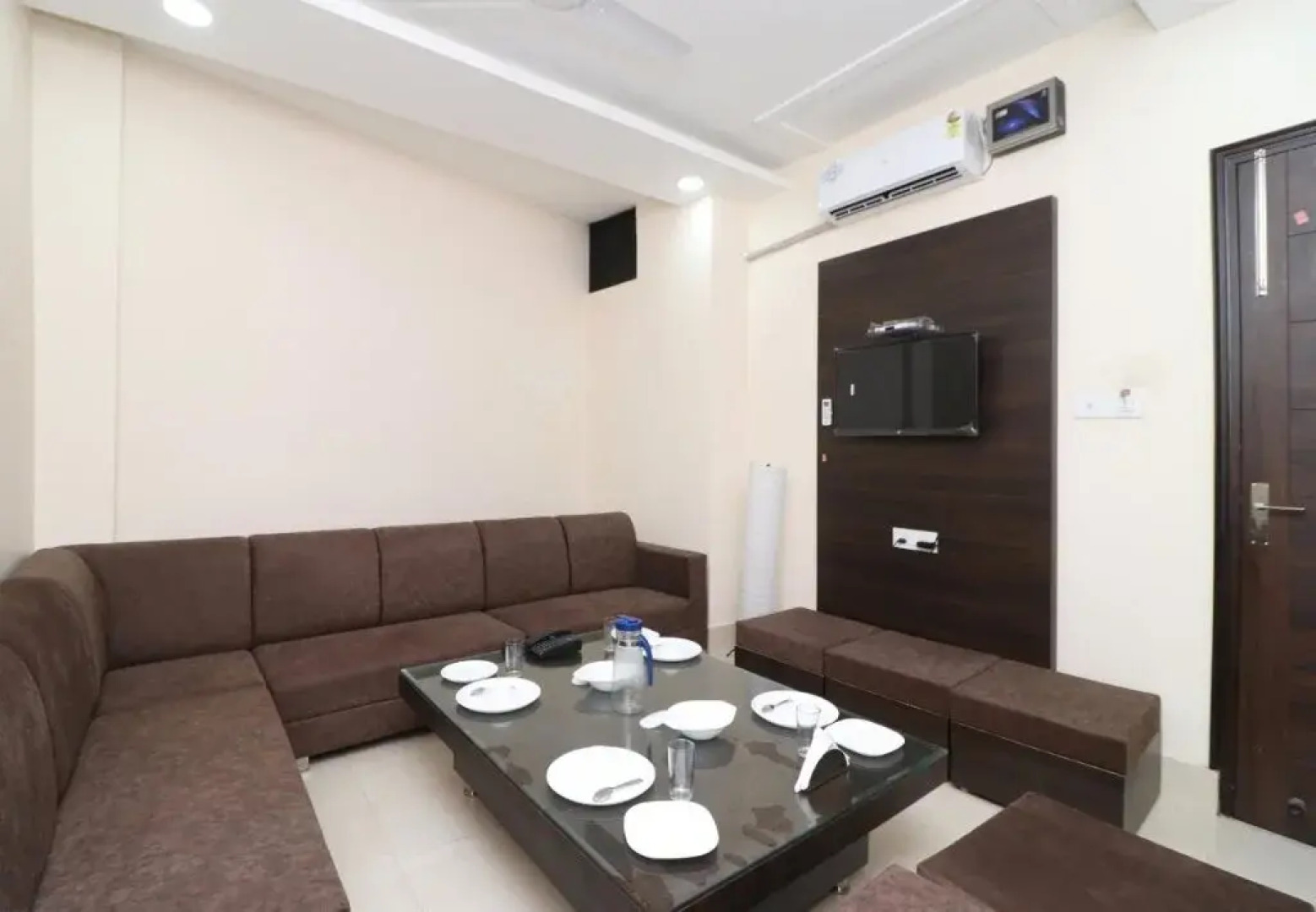 Hotel Yamuna Residency By OYO Rooms