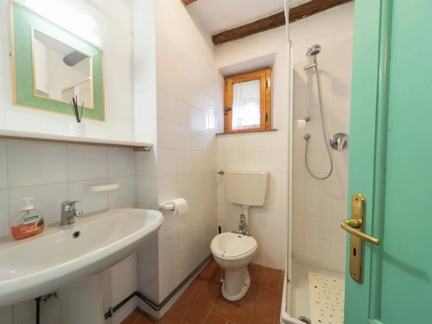 Rustic Chalet With Pool