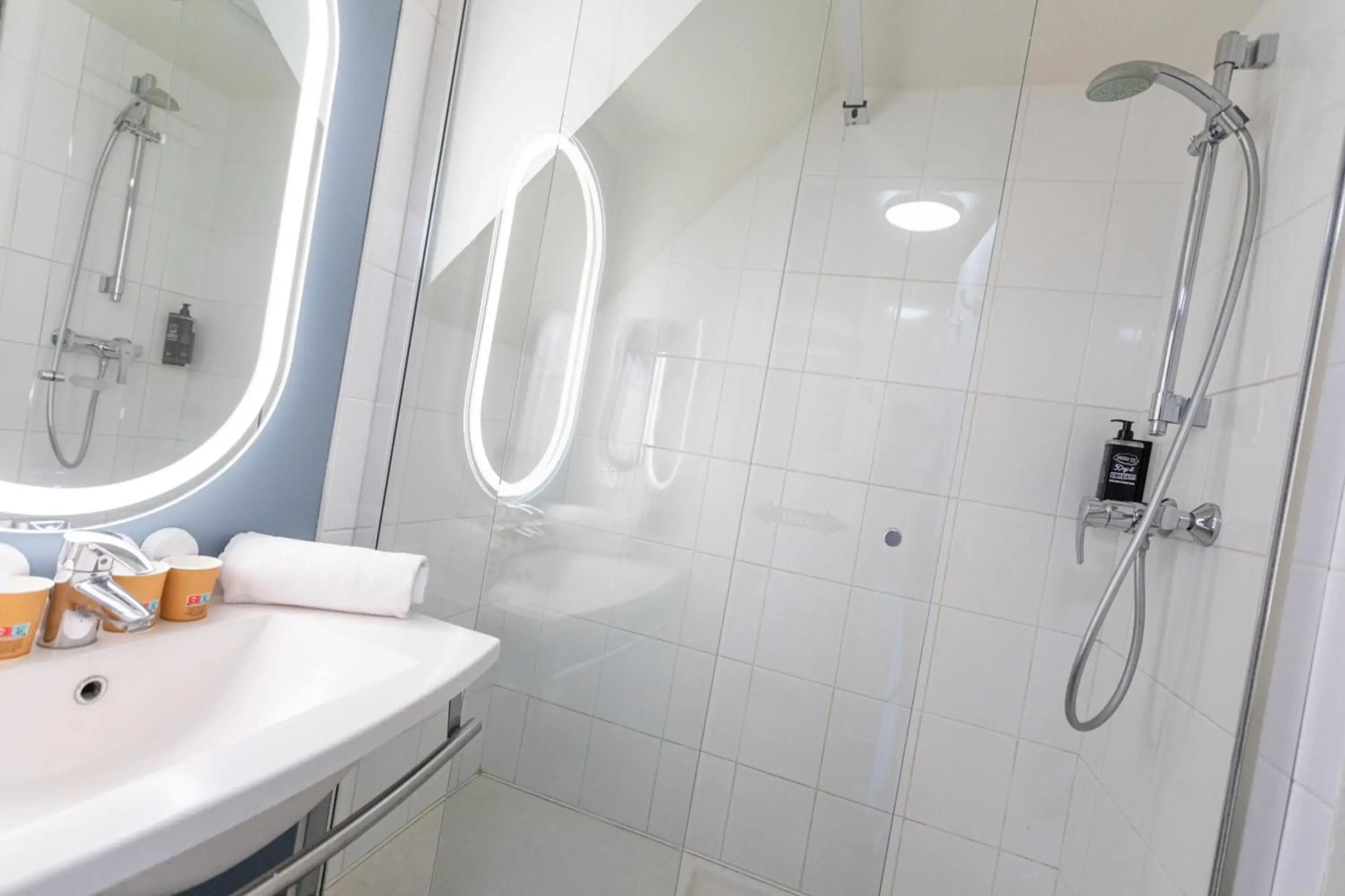 ibis Granville Port de plaisance