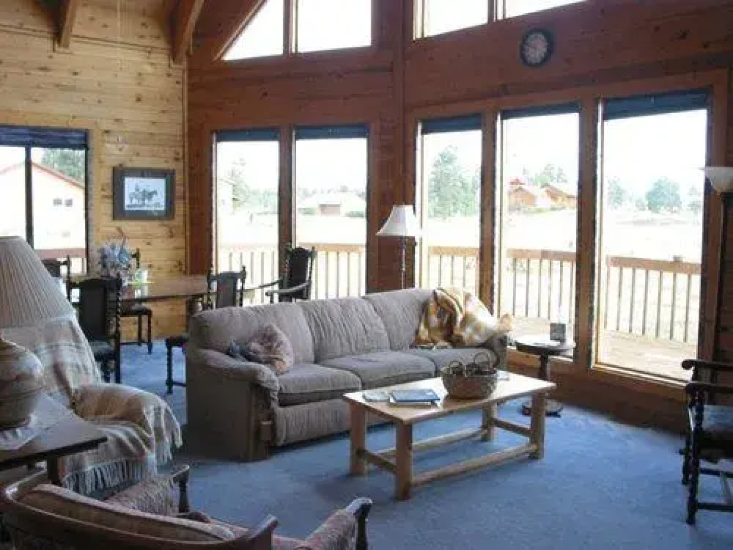 Aunt M's Kick Back 3 Br Cabin by RedAwning