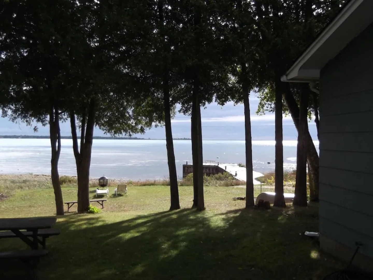 Square Rigger Harbor Motel