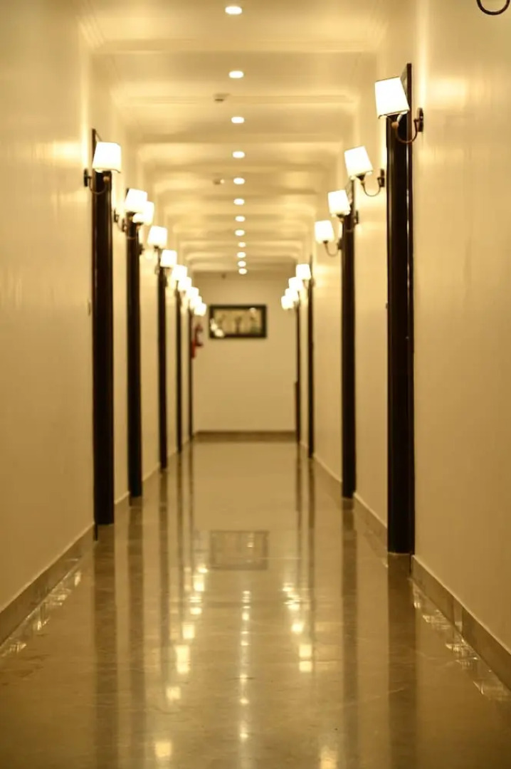 The Hotel Js Souvenir