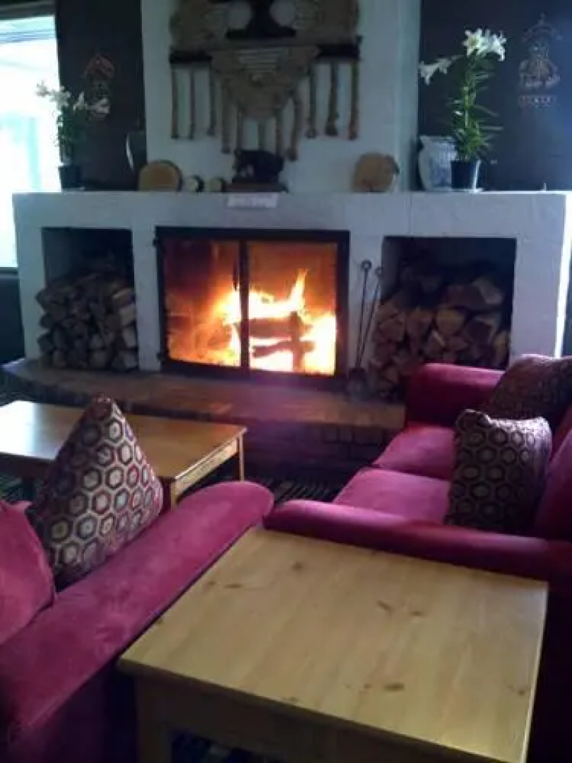Cascades Lodge