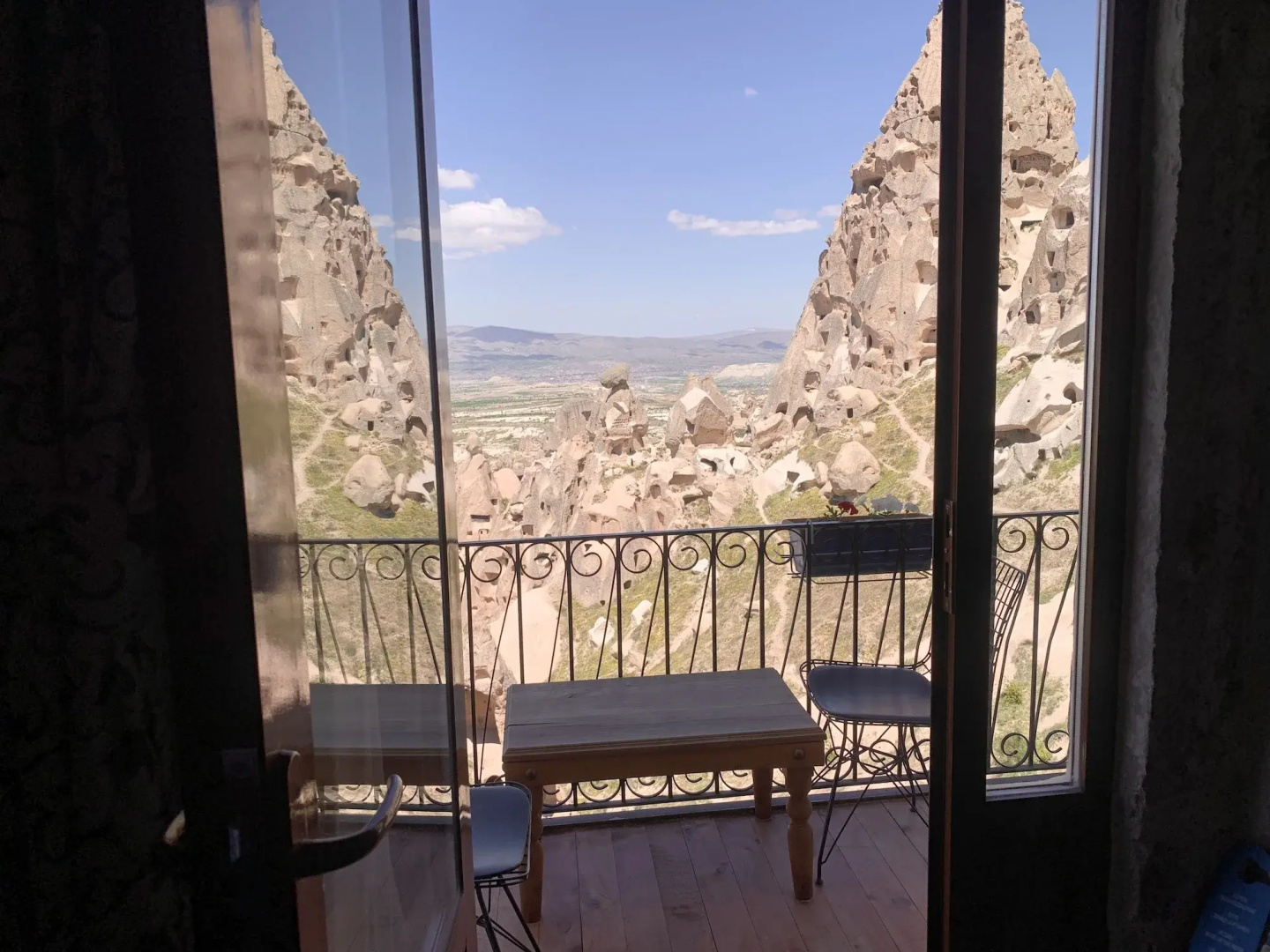 Caldera Hotel
