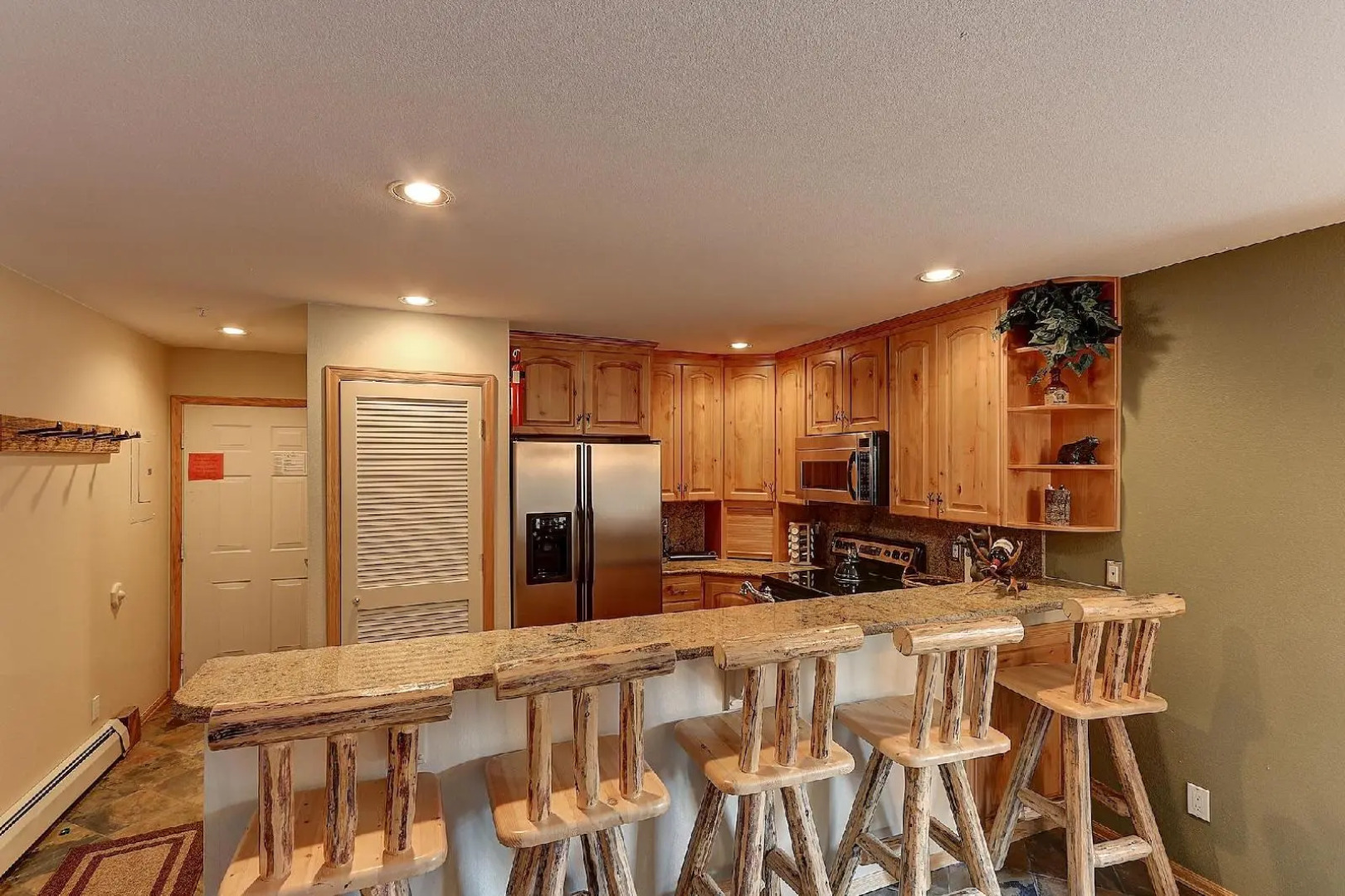 Cinnamon Ridge III 2Br Condo by RedAwning