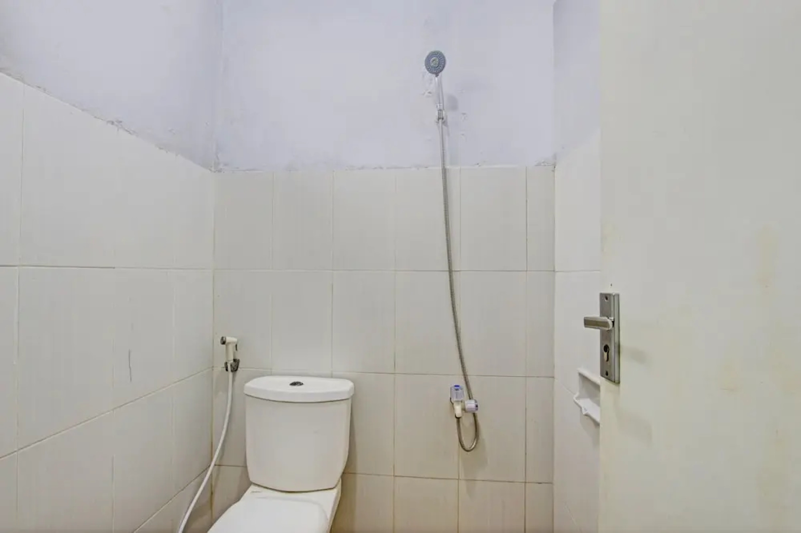 Hotel O Guest House Cemara 2