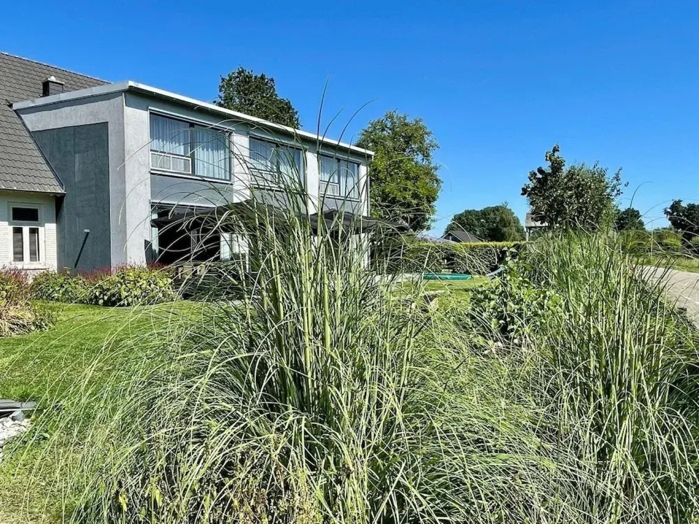 Villa Near Teuge Airport and Paleis 't Loo