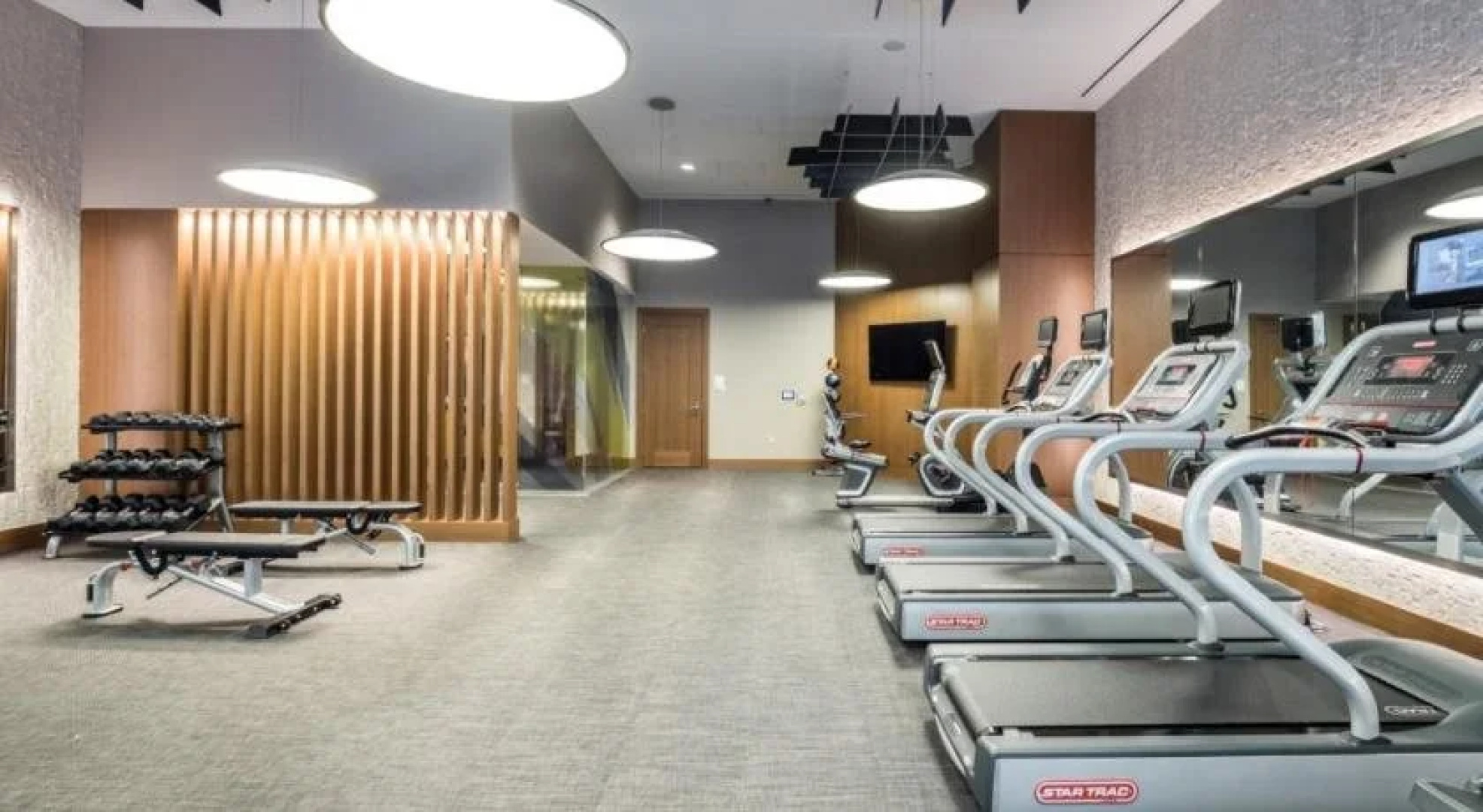 Global Luxury Suites at Woodmont Triangle South
