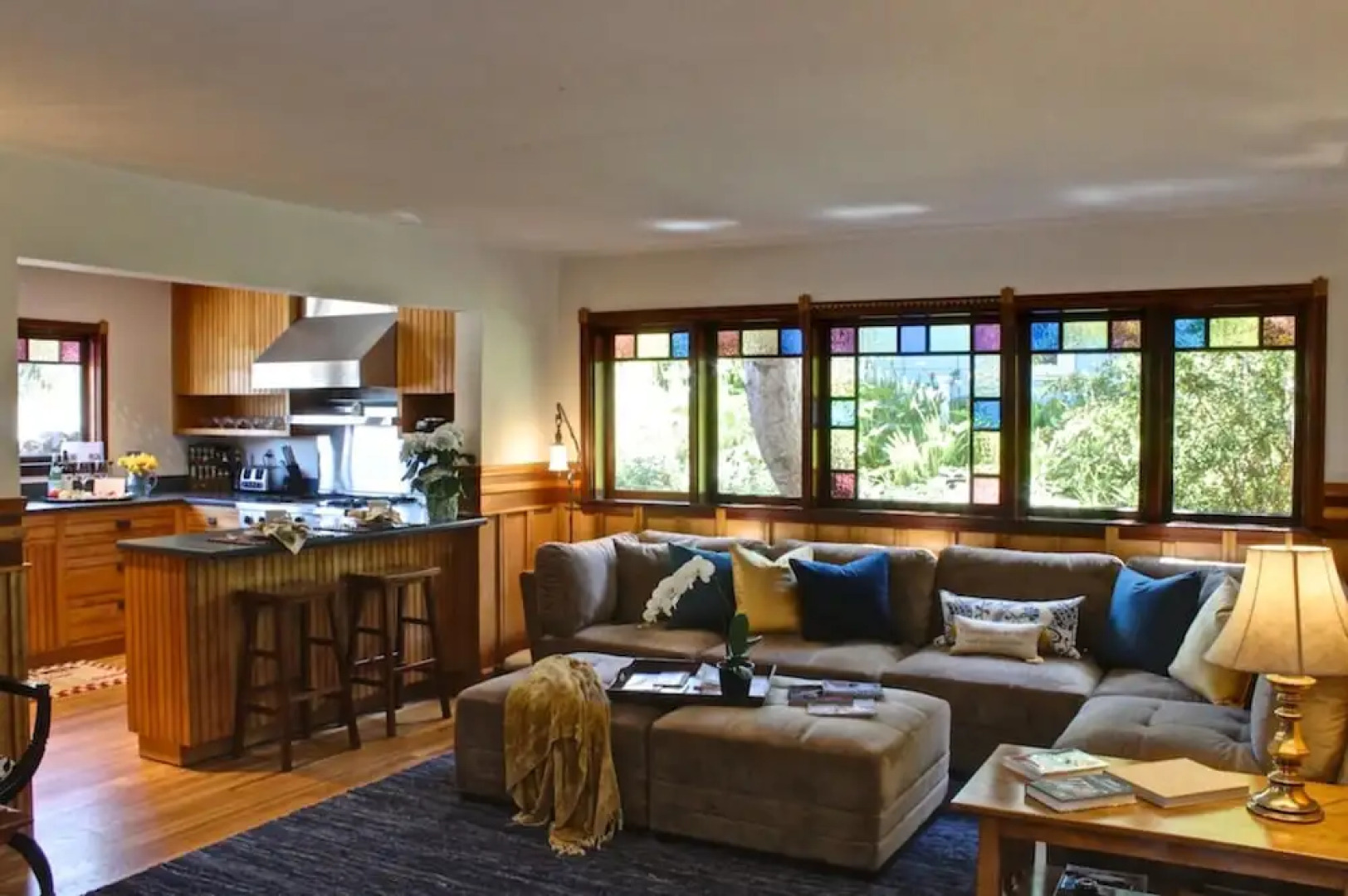 3573 Captain's Castle